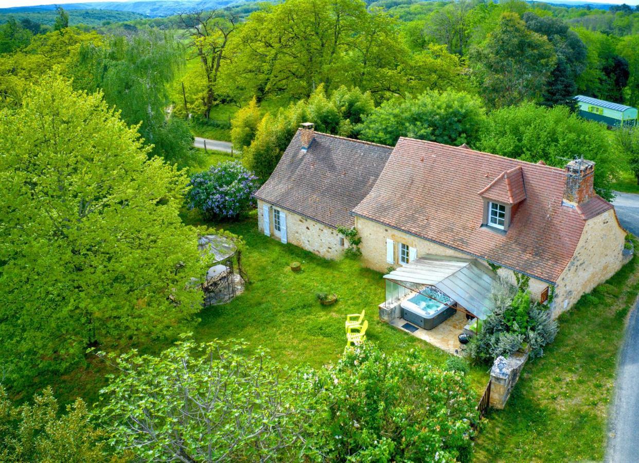 Gîtes Sibémol Simeyrols Exterior foto